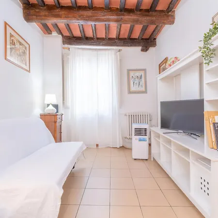 Il Nido - Immersi Nell'arte Apartment