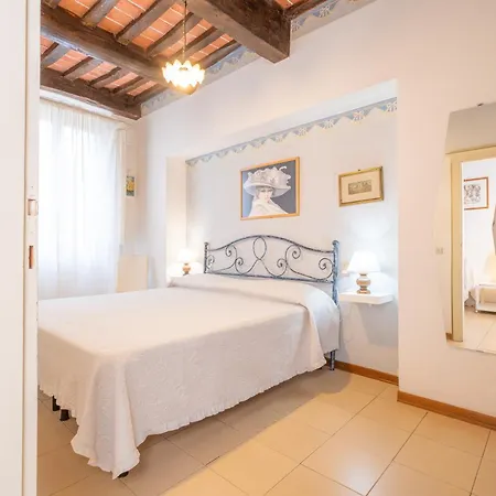 Il Nido - Immersi Nell'arte Apartamento Lucca